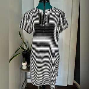 CABI Captain Dress Size Large Black/White Stripes Nautical #5268